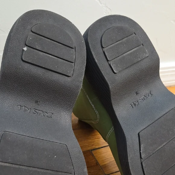 Dolls Kill Green Combat Boots with Elastic Panels - Picture 11 of 15